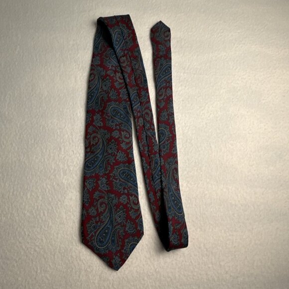 Bert Pulitzer Maroon Blue Paisley Pattern Silk Neck Tie Made in USA 52" X 3.50" - Picture 4 of 9